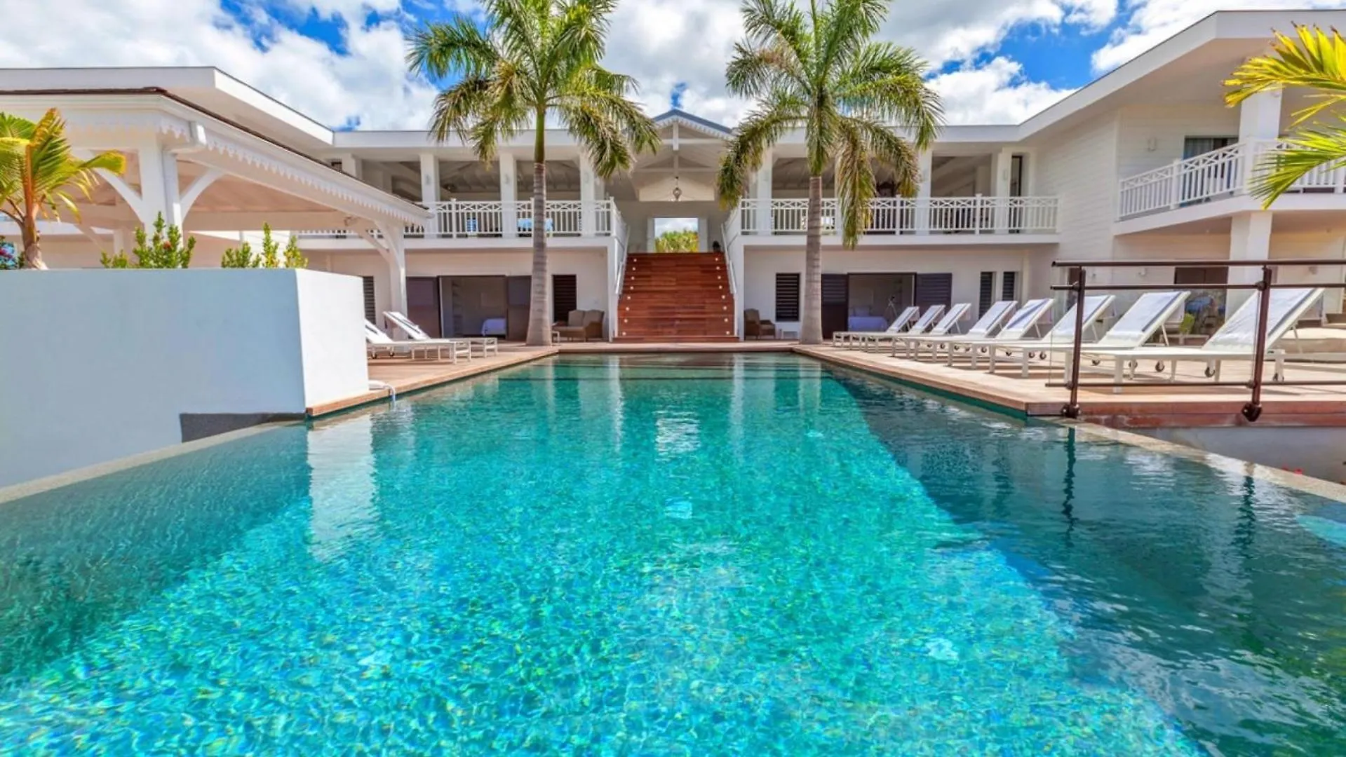 Stunning 6Br Villa Near Longue Bay Beach Baie Longue